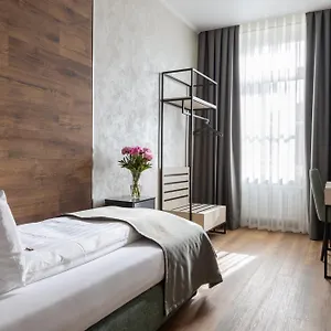 Krone Am Park Hotel